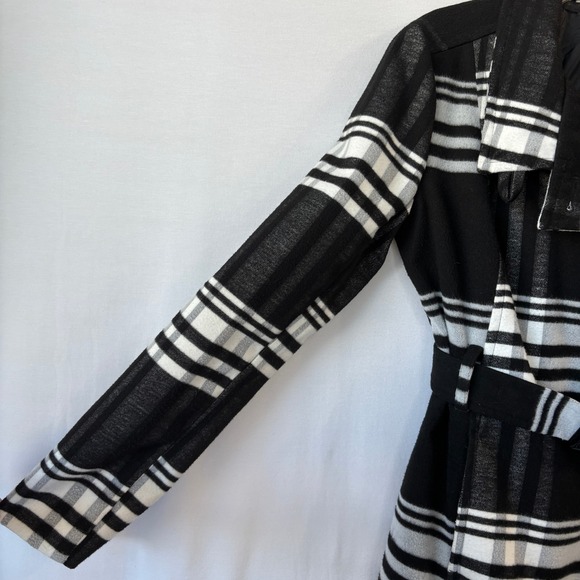 BCX Coat Black & White Plaid L Belted Statement Maximalist Art to Wear - Picture 3 of 10